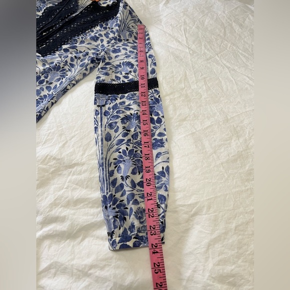 Tory Burch | Tunic Floral Blouse SZ 4 Blue Print Tie Tassel Front Cotton - Picture 5 of 11